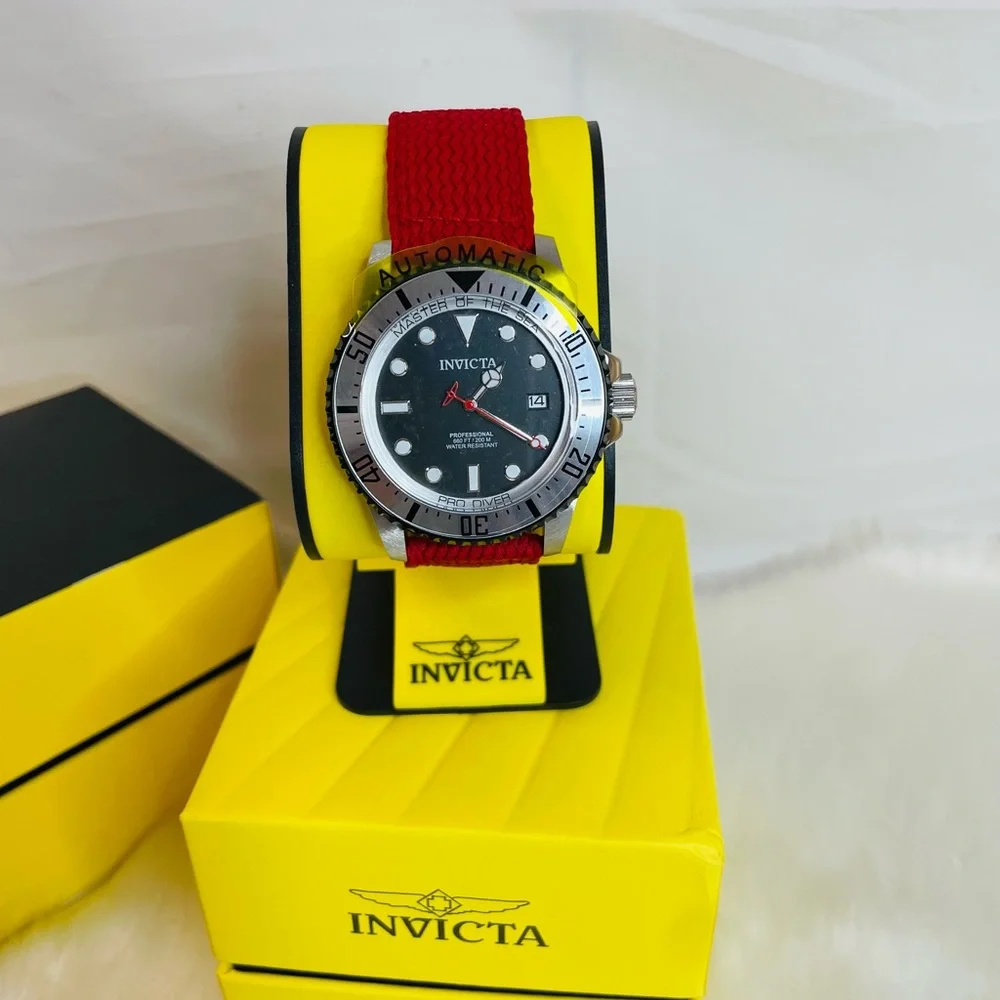 New Invicta  Pro Diver Automatic Men’s Watch 44 mm Red